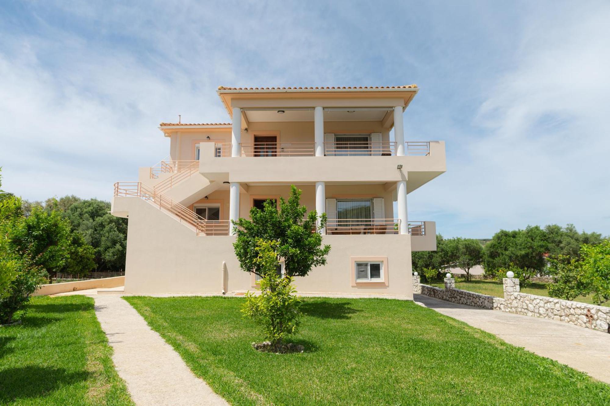 Vasilopoulos Residences - Apartments Eliana & Melanthia Argostoli  Exterior foto